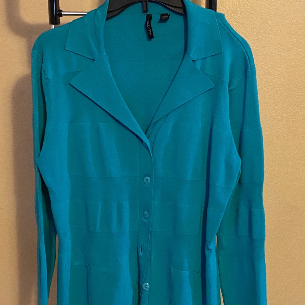 Women’s sweater top